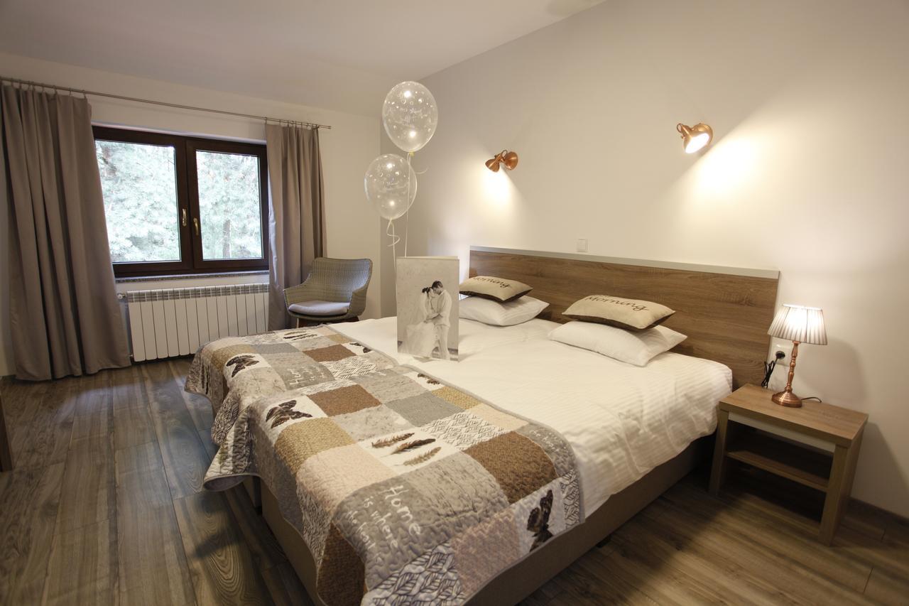 Zajazd Siodlo Hotel&Restauracja Kobyla Góra エクステリア 写真